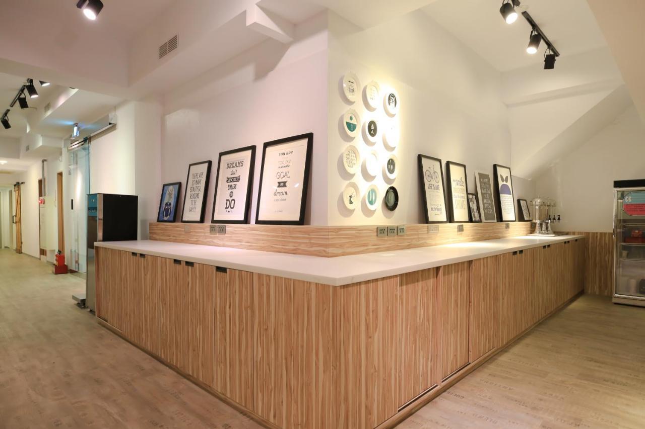 Flyinn Hostel Καοσιούνγκ Εξωτερικό φωτογραφία